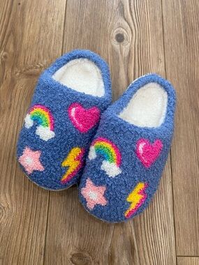 Kids Blue Cozy Slippers with Rainbows & Hearts